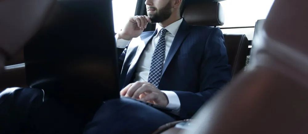 Taxi pour professionnels près de Tinténiac 